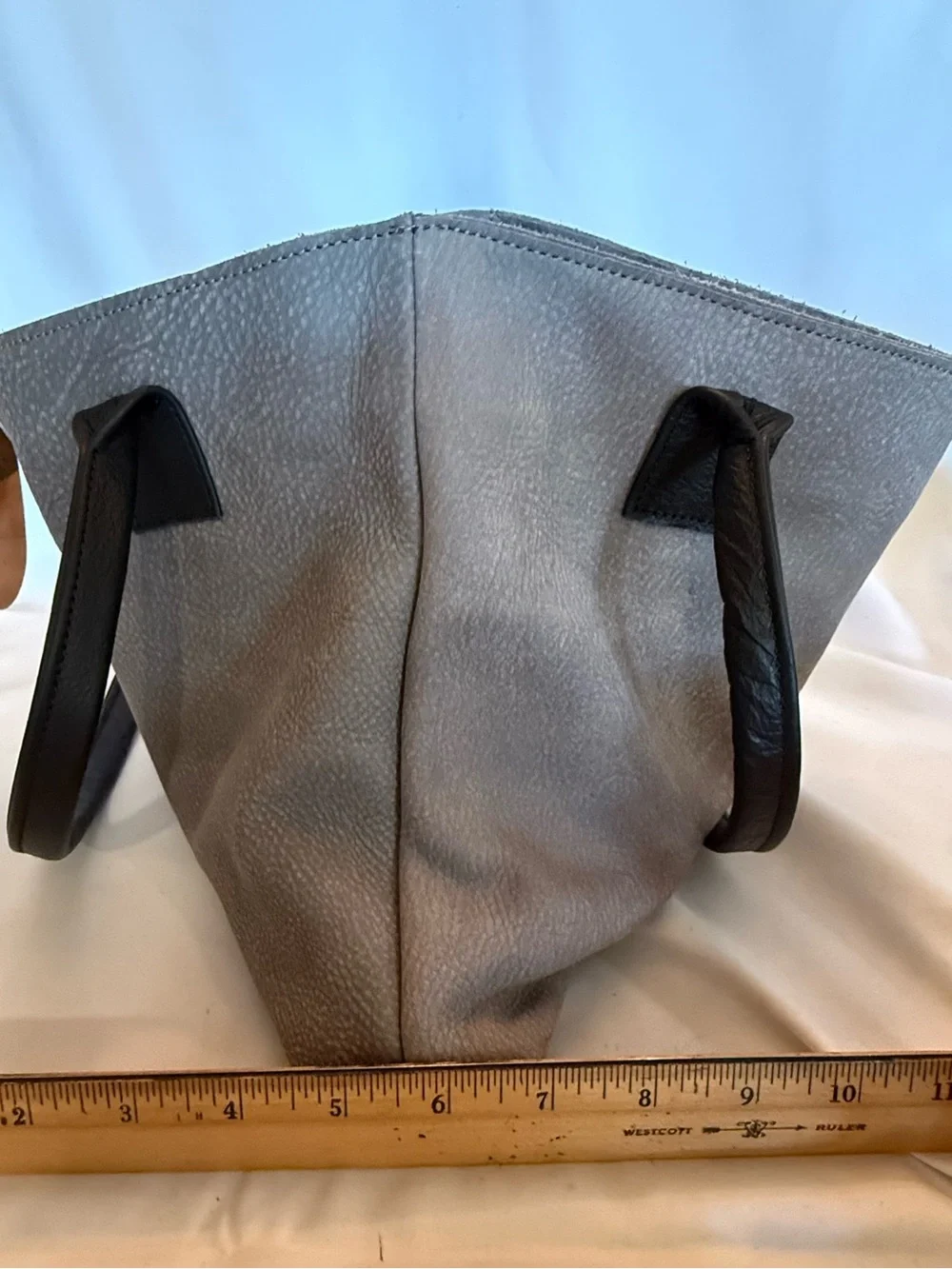 Luxurious Women's Two-Tone suede leather grey Tote with black Handles & keychain